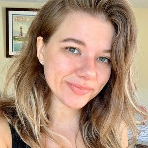 Meet your Posher, Lillian